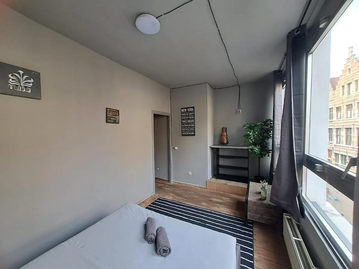 The Green Retromodern Duplex Apartment Antwerp