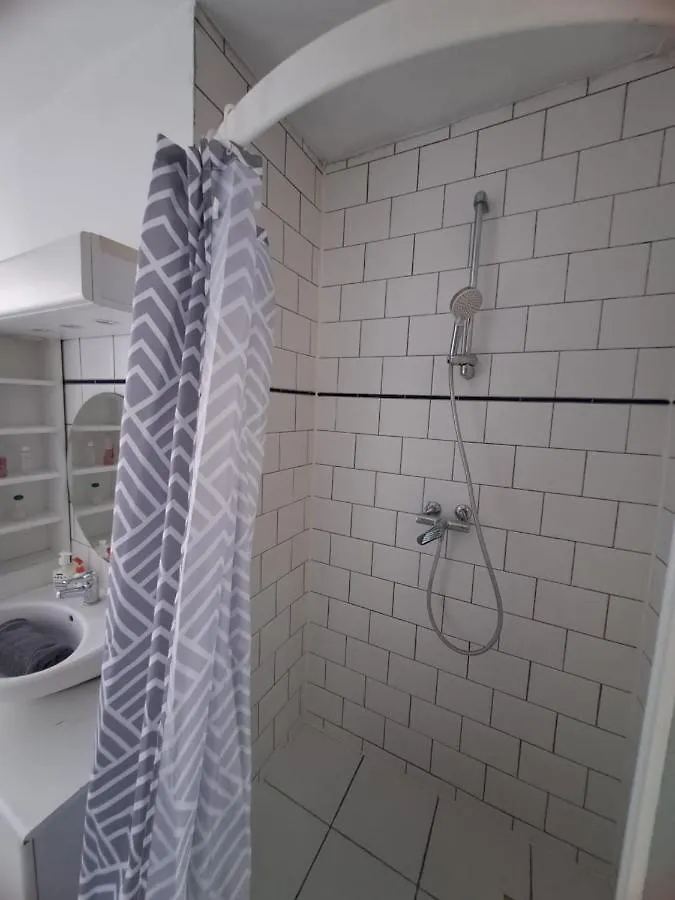The Green Retromodern Duplex Apartment Antwerp